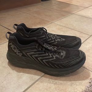 Men's HOKA x OV Clifton